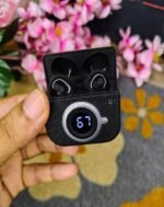🎧 Q86 RETRO CAMERA TWS-📸❤️‍🔥 - Image 6